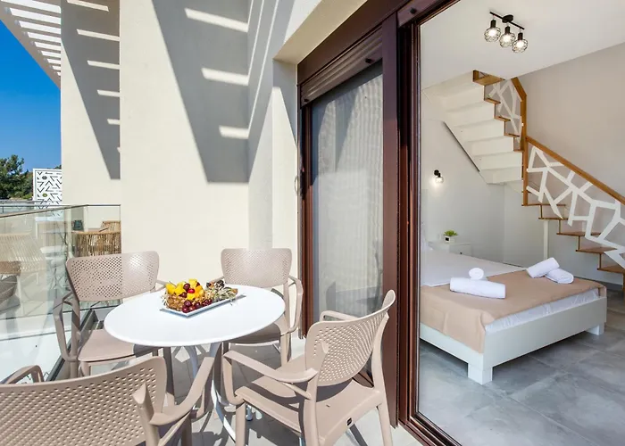 Hotel Ermioni Sea View 3*