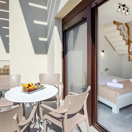Ξενοδοχείο Ermioni Sea View 3*